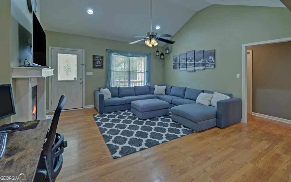 280 Willis RD Lavonia, GA 30553