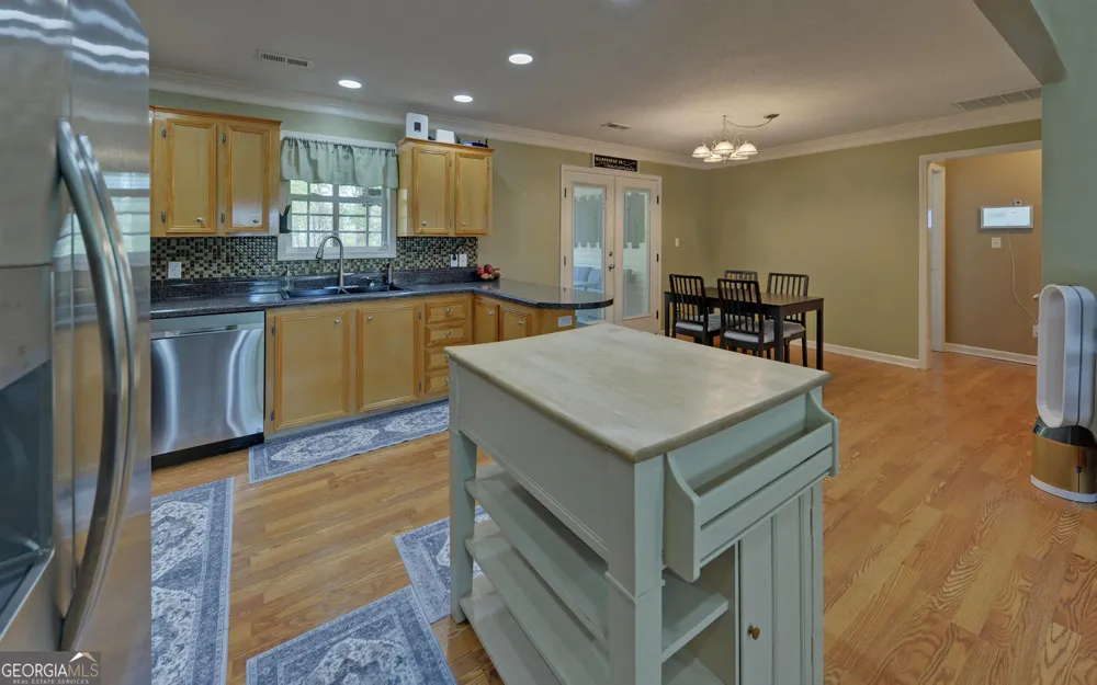 280 Willis RD Lavonia, GA 30553
