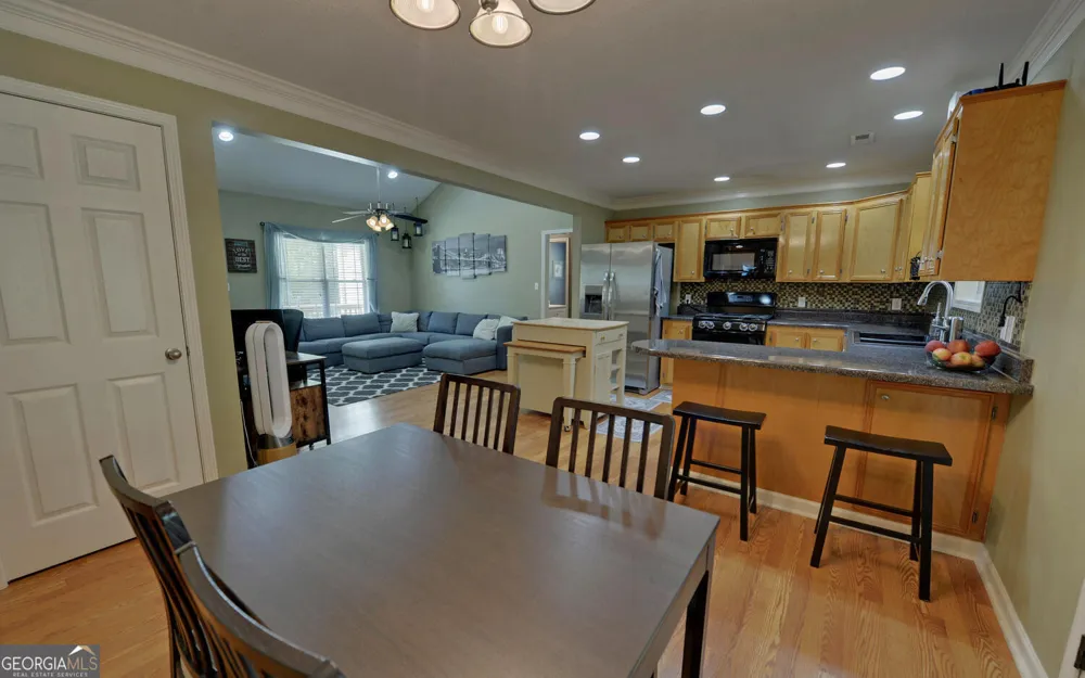 280 Willis RD Lavonia, GA 30553