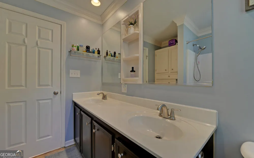 280 Willis RD Lavonia, GA 30553