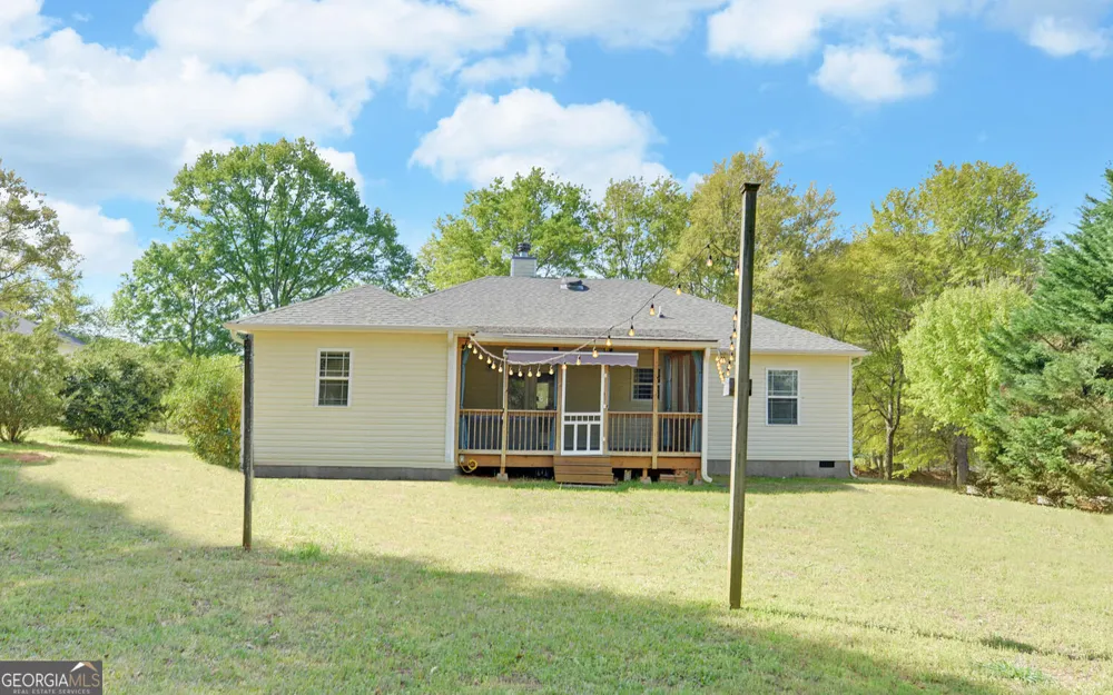 280 Willis RD Lavonia, GA 30553