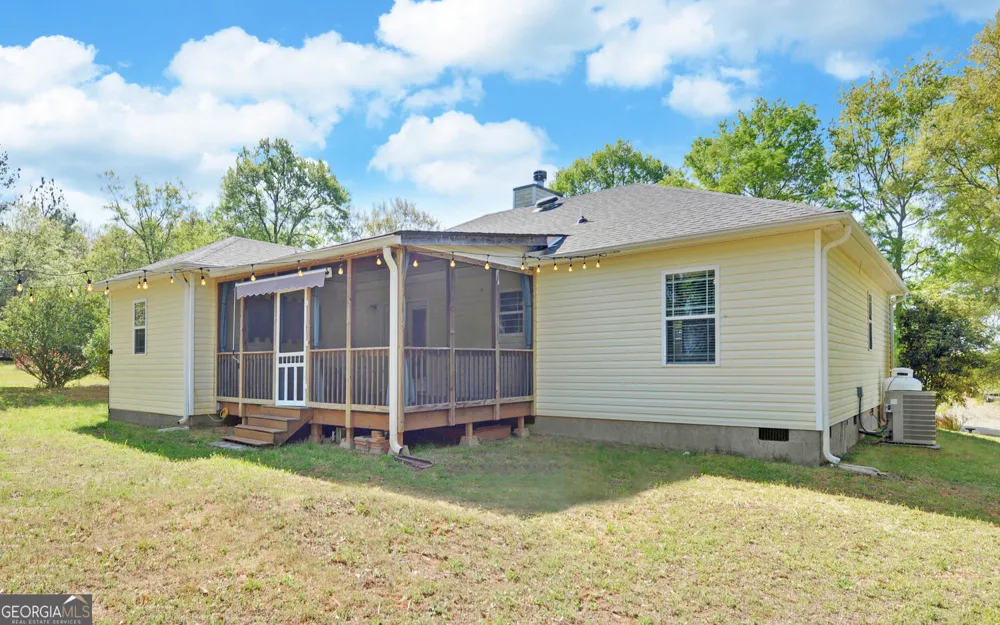 280 Willis RD Lavonia, GA 30553