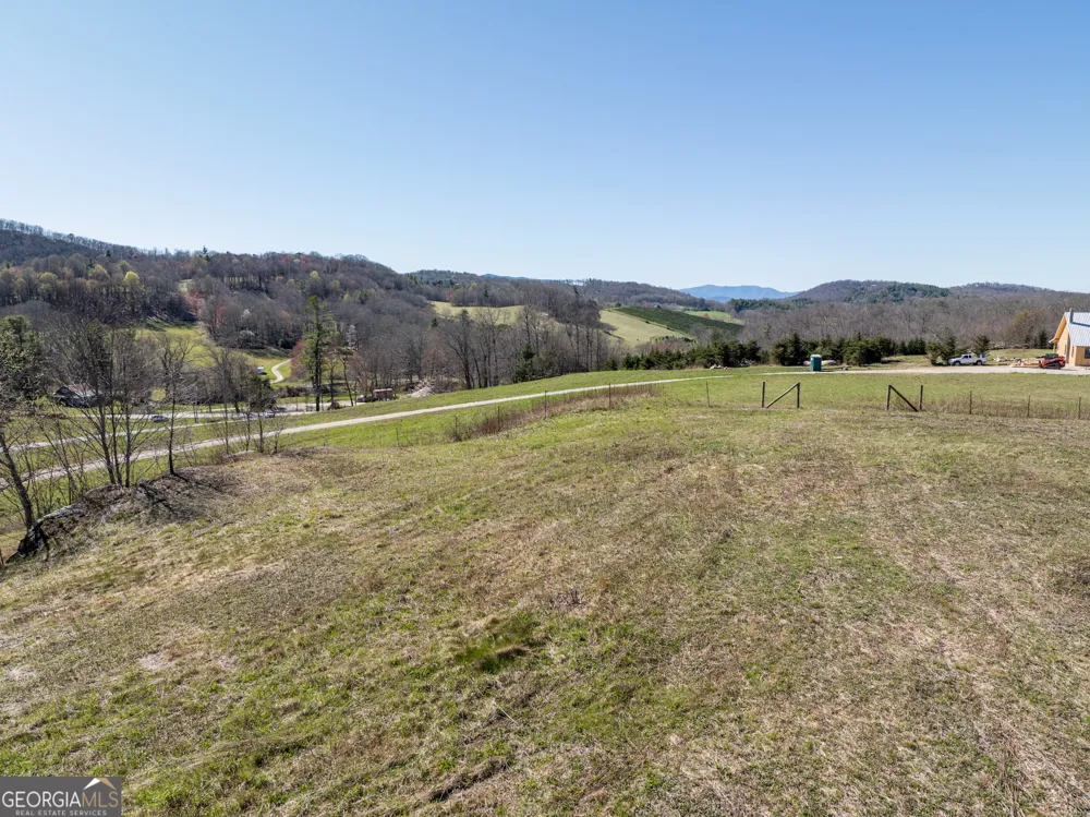 10384 Hale Ridge DR Dillard, GA 30537