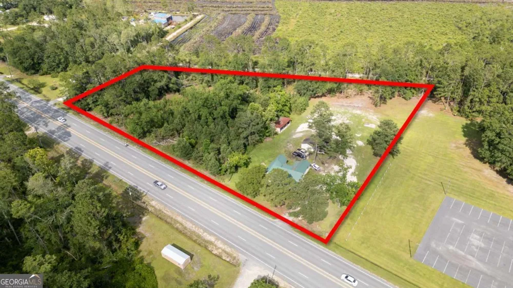 1716 Hatch PKWY N Baxley, GA 31513