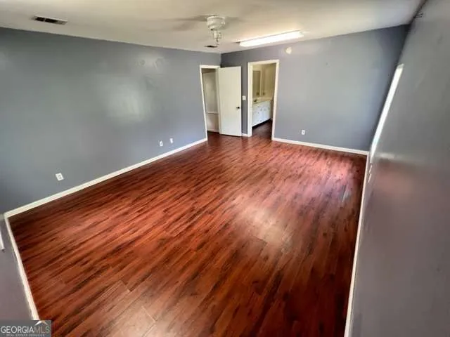 1716 Hatch PKWY N Baxley, GA 31513