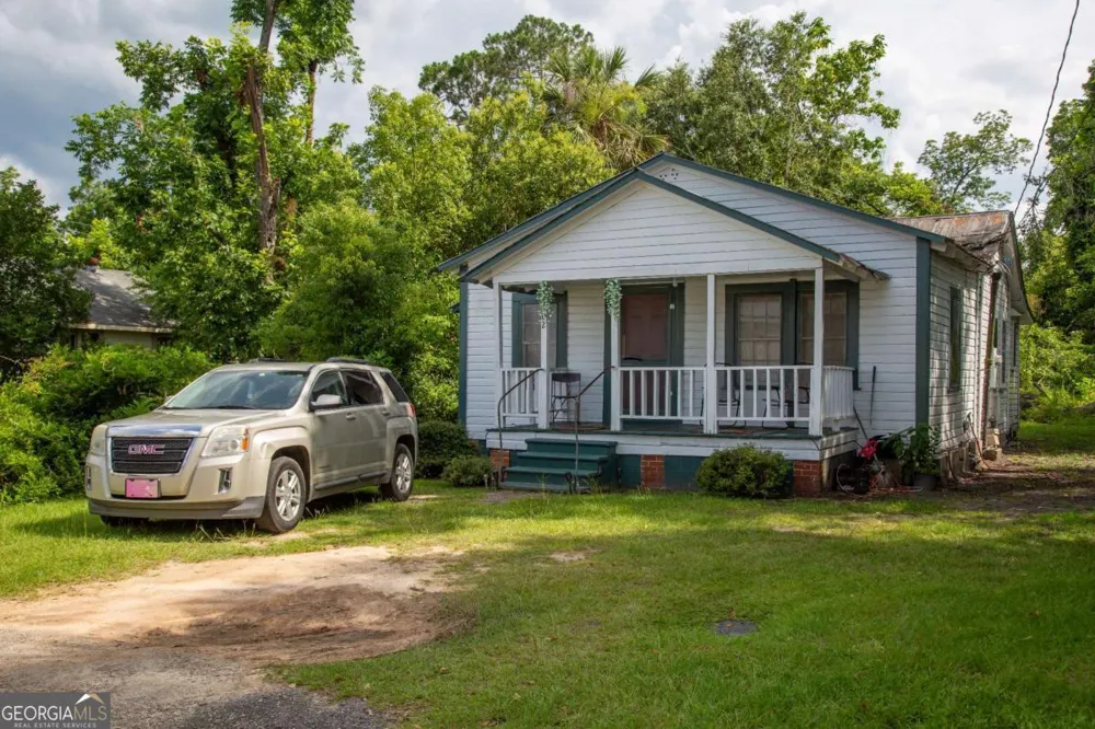 102 Crosby ST Baxley, GA 31513