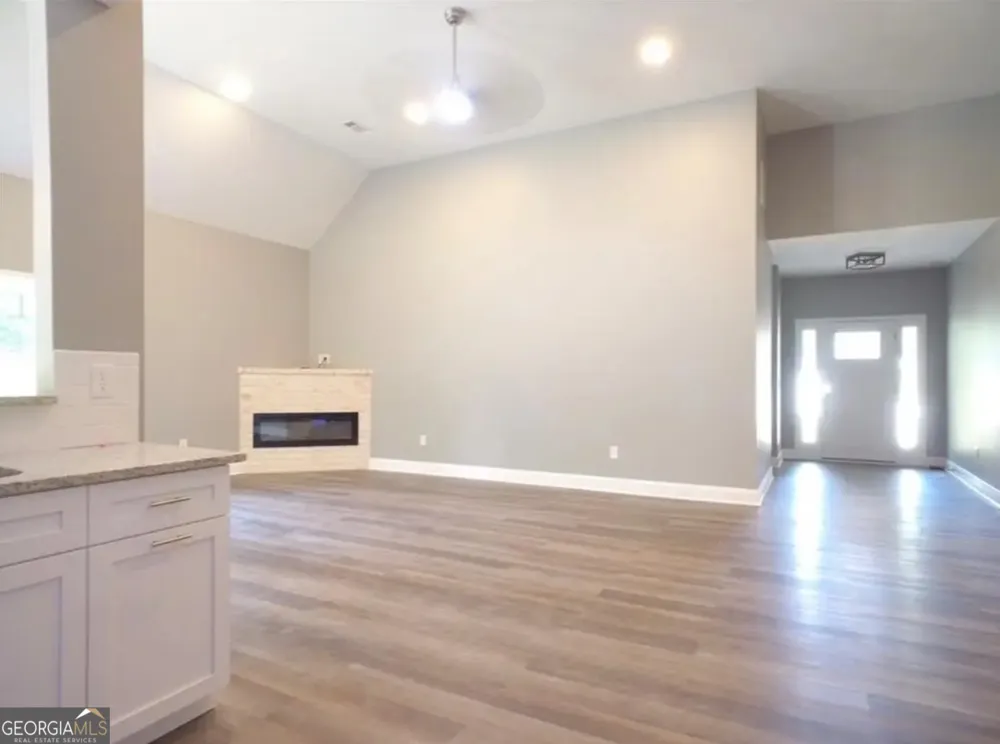 222 Cedar Valley DR Wedowee, AL 26278