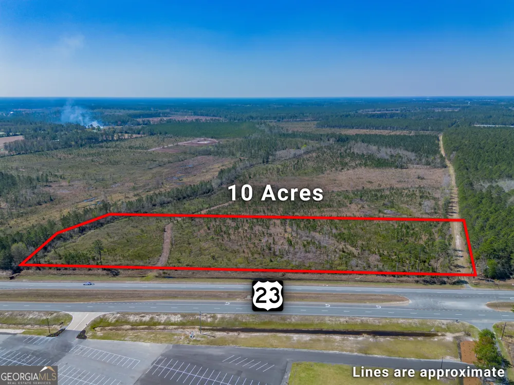 0 MEMORIAL DR Waycross, GA 31503