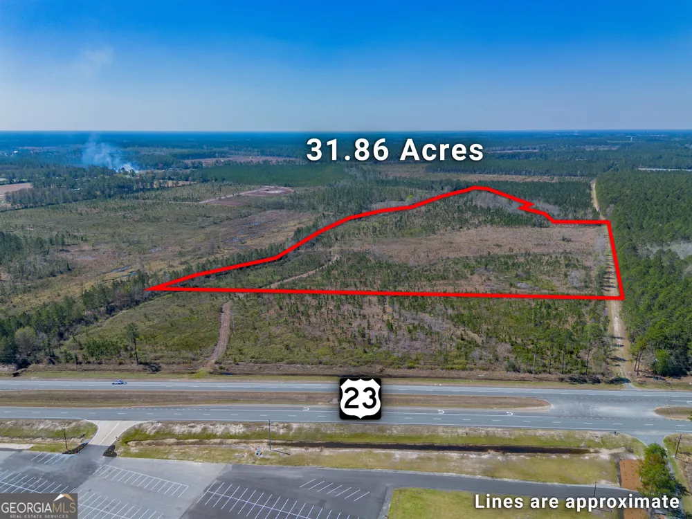 0 MEMORIAL DR Waycross, GA 31503