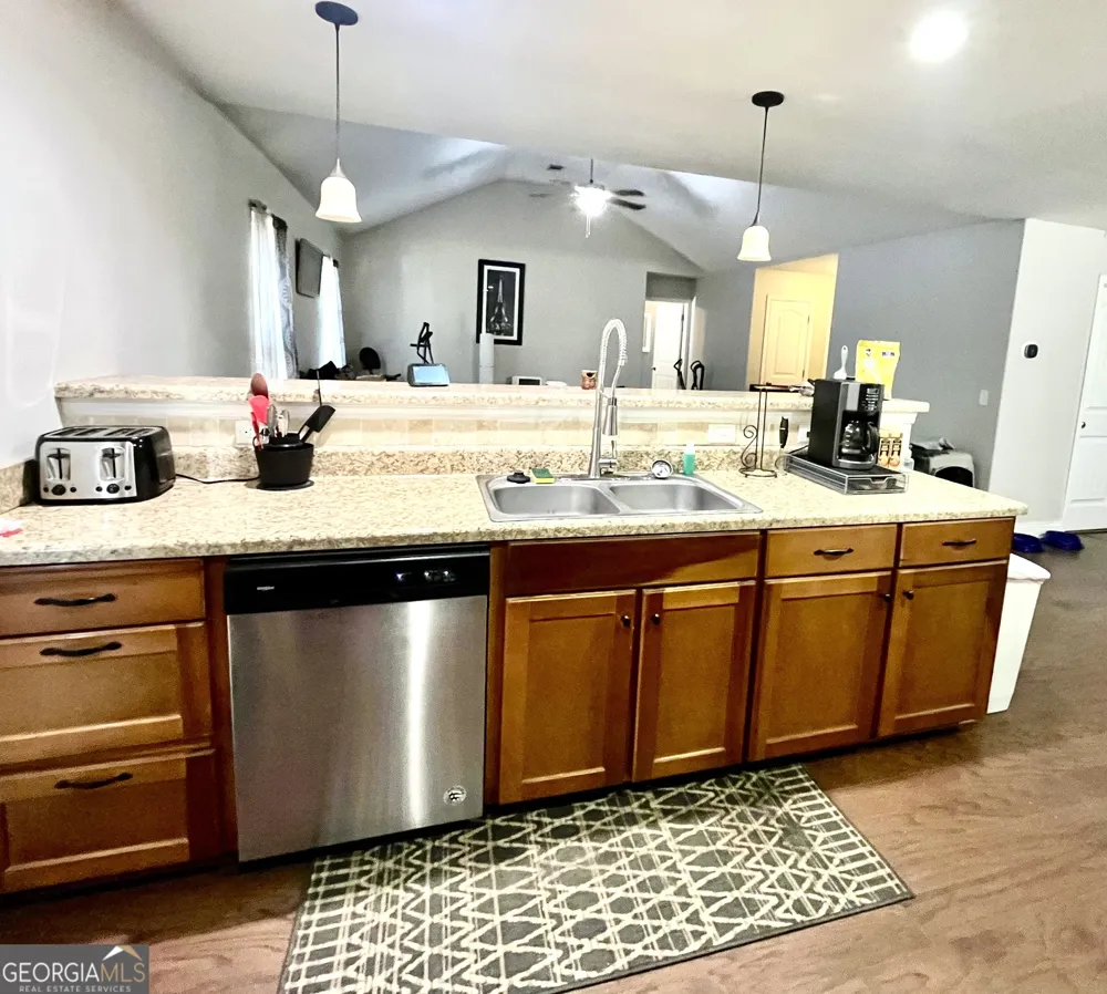 2 Farrington CT Guyton, GA 31312