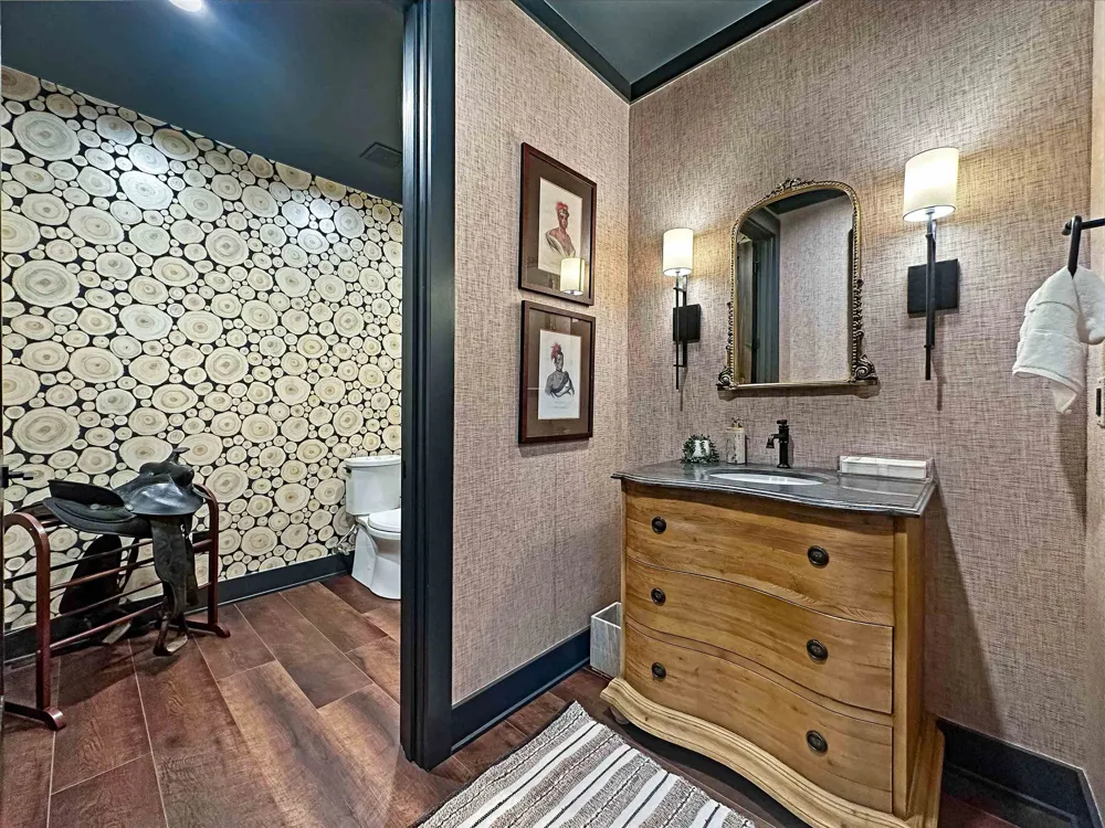 30 Farmstead LN Chattahoochee Hills, GA 30268
