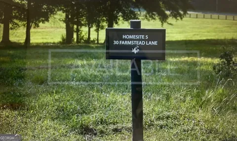30 Farmstead LN