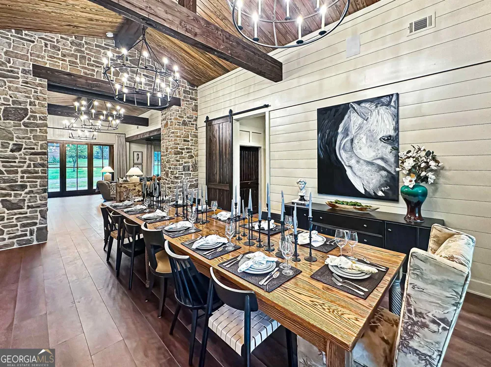 15 Farmstead LN Chattahoochee Hills, GA 30268