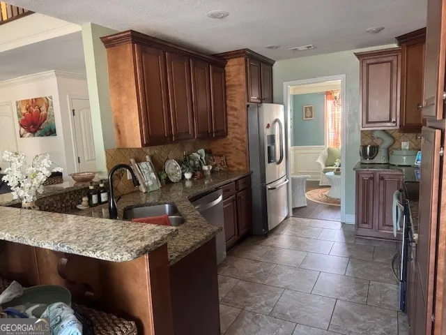 134 Delenn DR Lizella, GA 31052