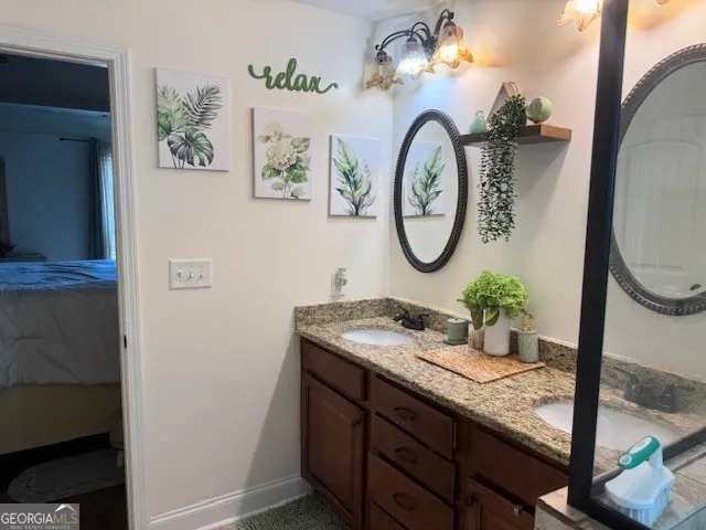 134 Delenn DR Lizella, GA 31052