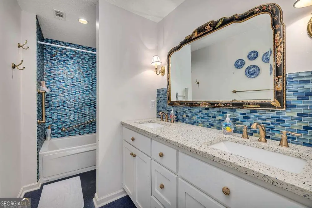 548 Oglethorpe AVE St. Simons, GA 31522