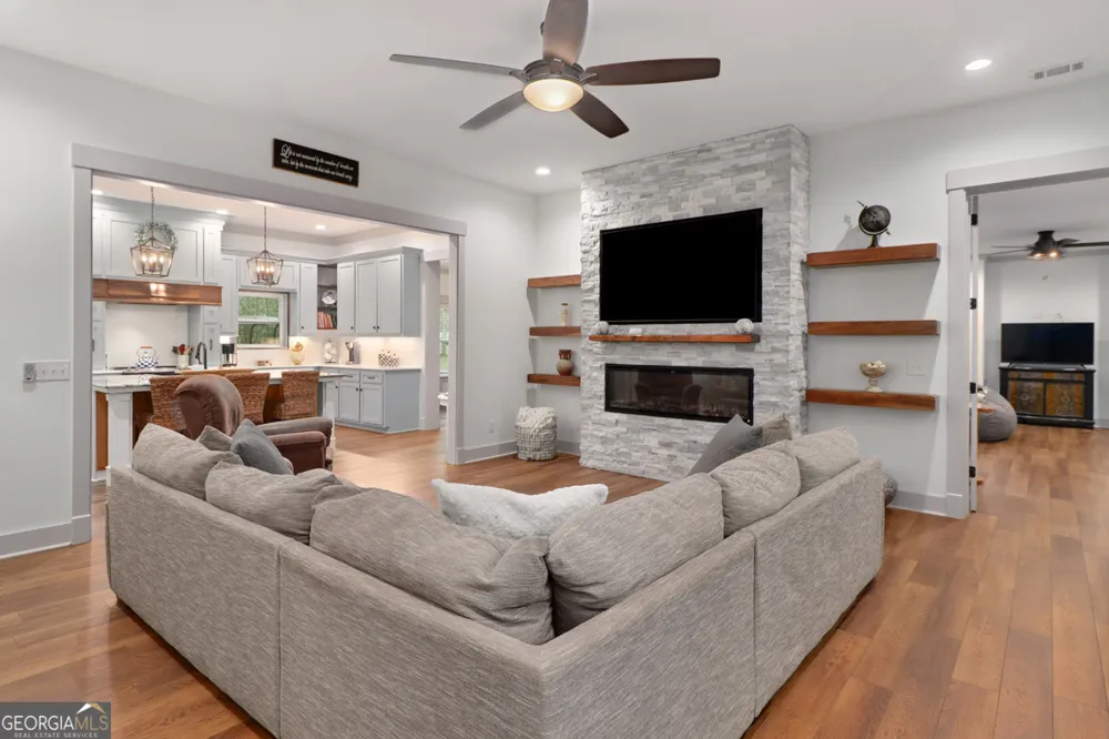 3064 Little McCall RD Rincon, GA 31326