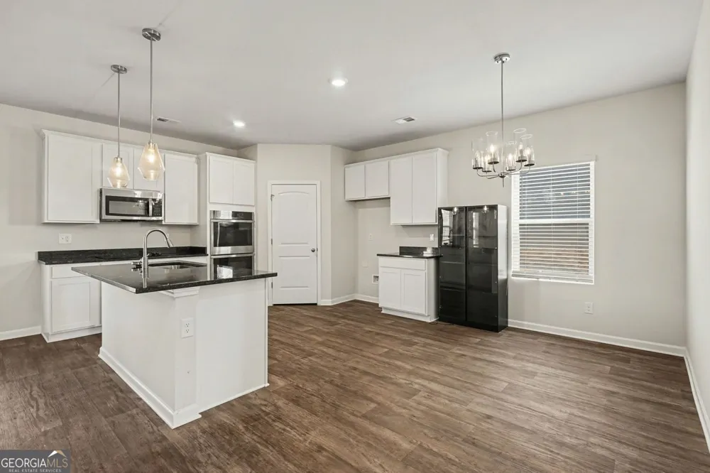 318 W Sandy Creek DR Covington, GA 30014