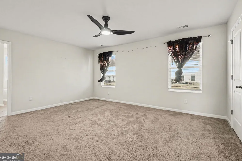 318 W Sandy Creek DR Covington, GA 30014