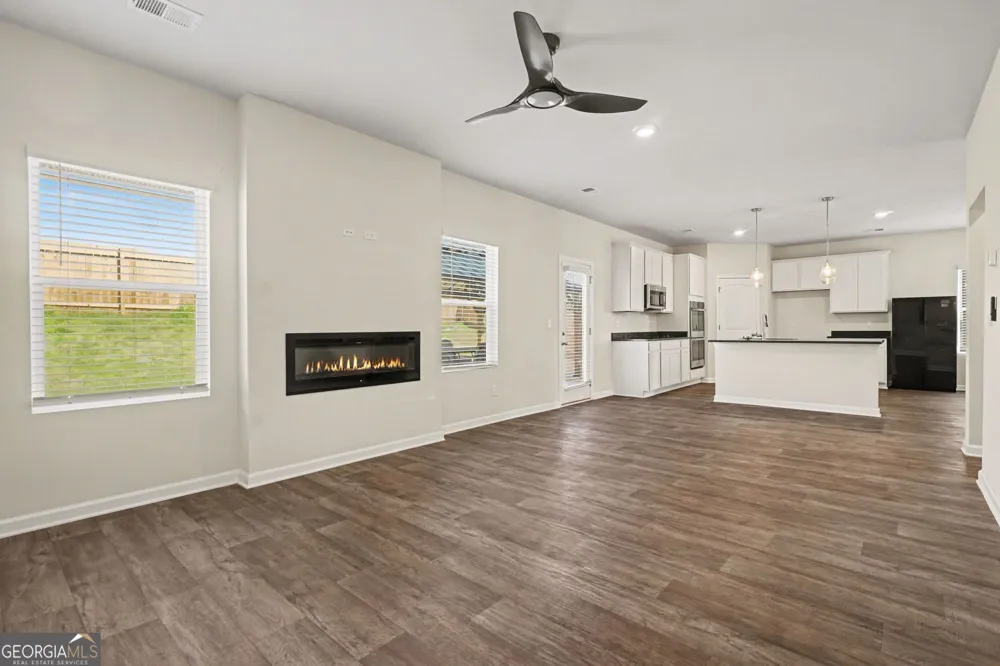 318 W Sandy Creek DR Covington, GA 30014