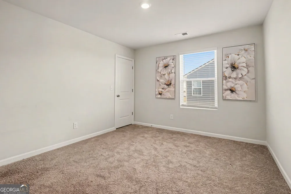 318 W Sandy Creek DR Covington, GA 30014