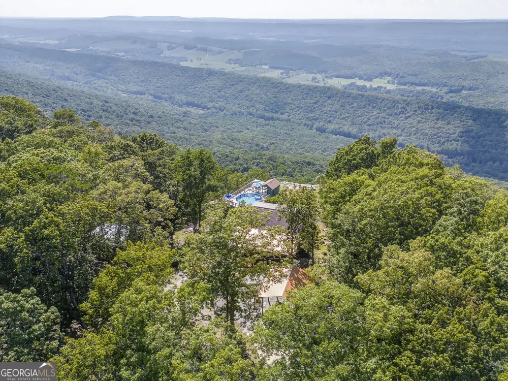 7896 Old State RD Menlo, GA 30731