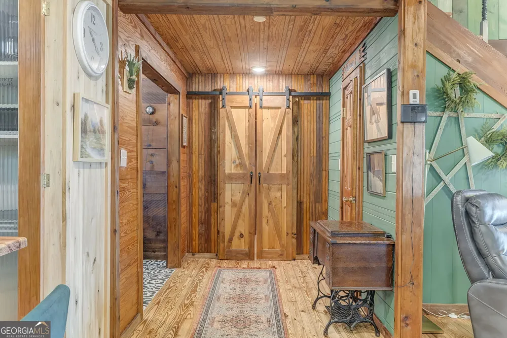 7896 Old State RD Menlo, GA 30731