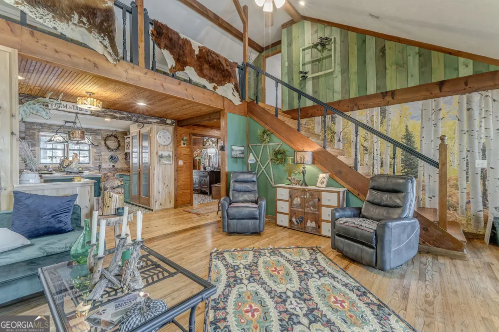 7896 Old State RD Menlo, GA 30731