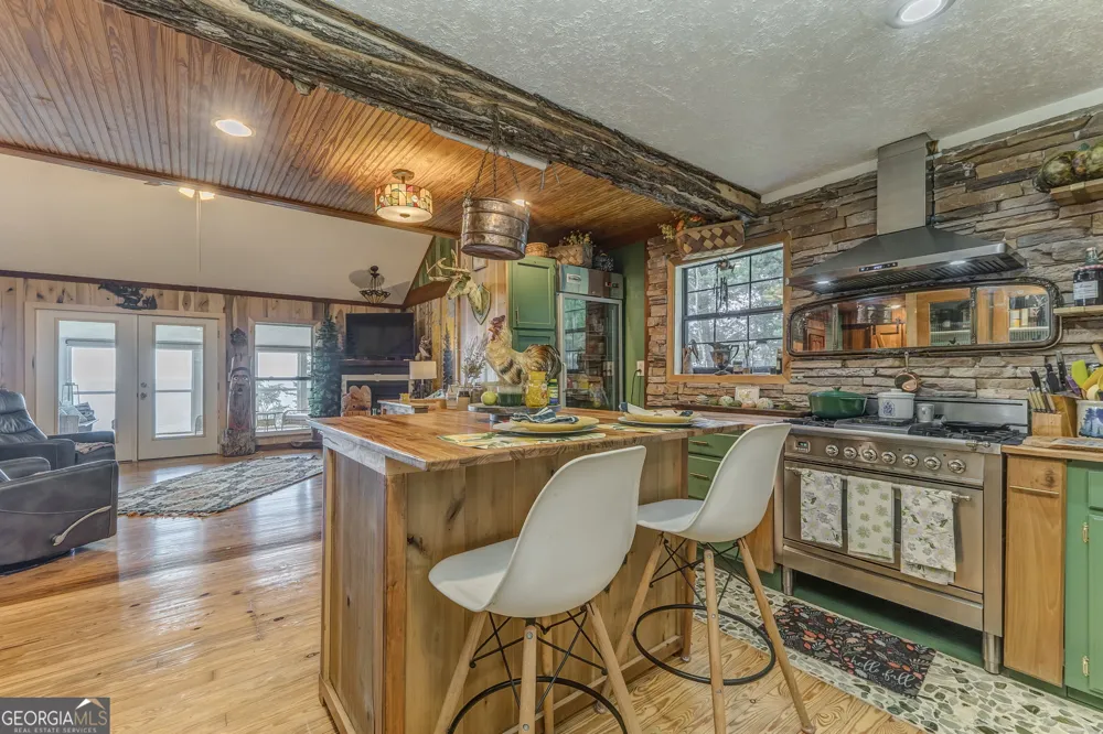 7896 Old State RD Menlo, GA 30731