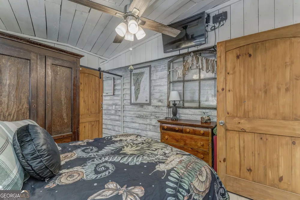 7896 Old State RD Menlo, GA 30731