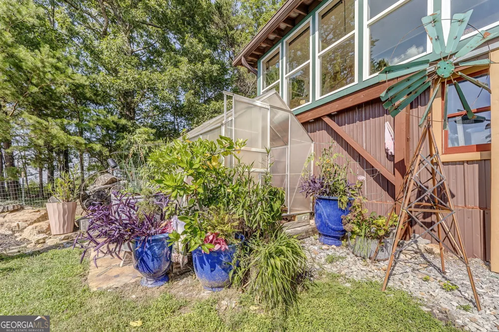 7896 Old State RD Menlo, GA 30731