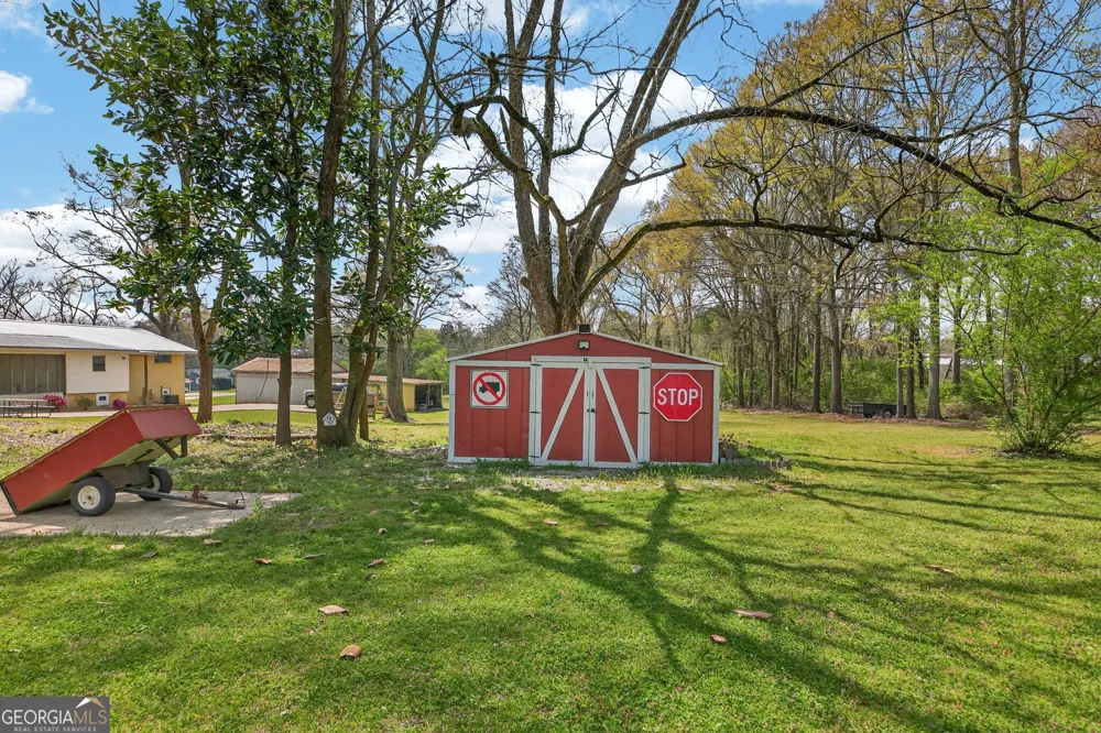 57 Parker ST Lineville, AL 36266
