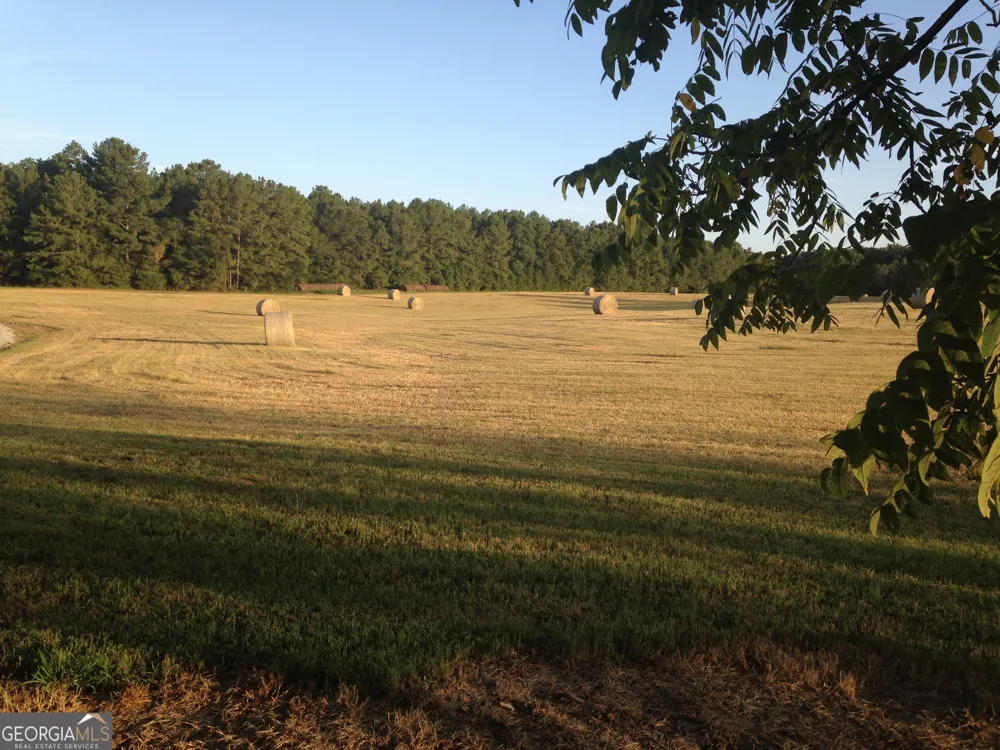429 Frank Kelley RD Canon, GA 30520