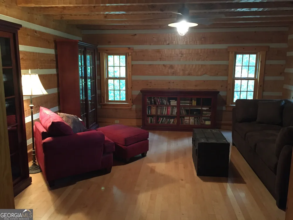 429 Frank Kelley RD Canon, GA 30520
