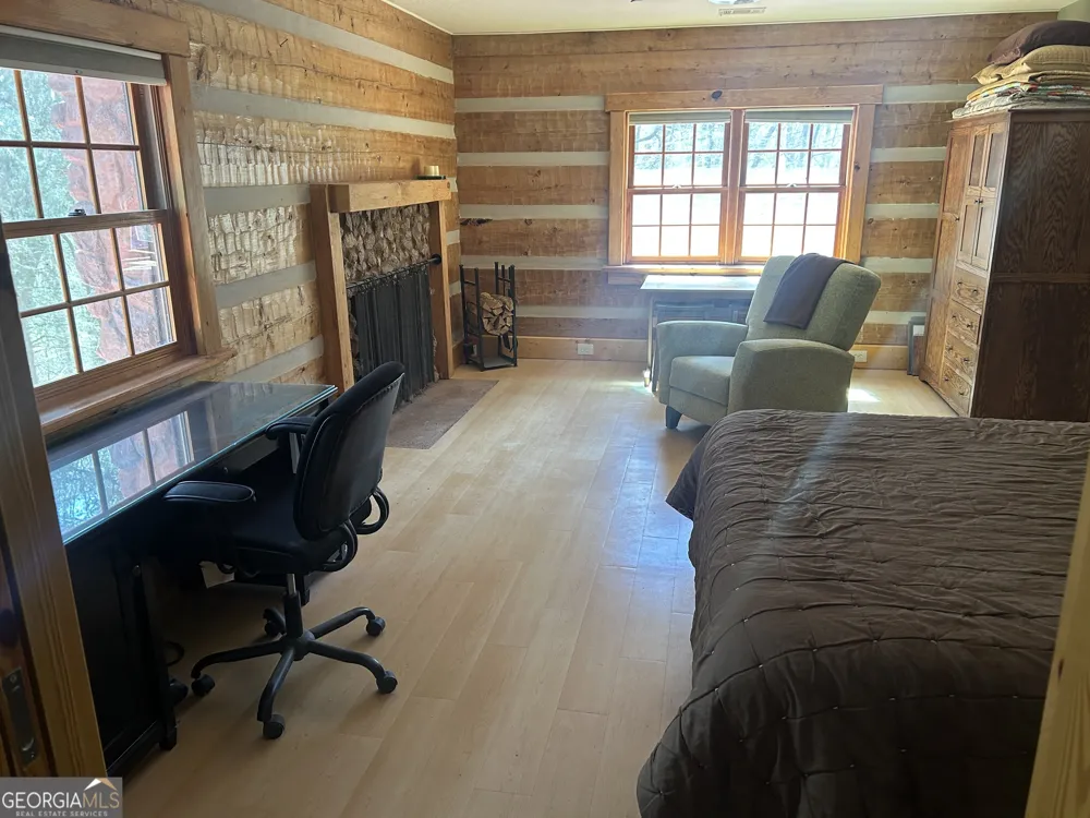 429 Frank Kelley RD Canon, GA 30520