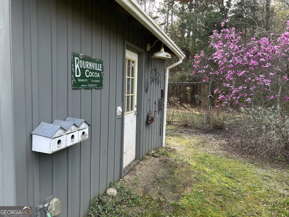 429 Frank Kelley RD Canon, GA 30520