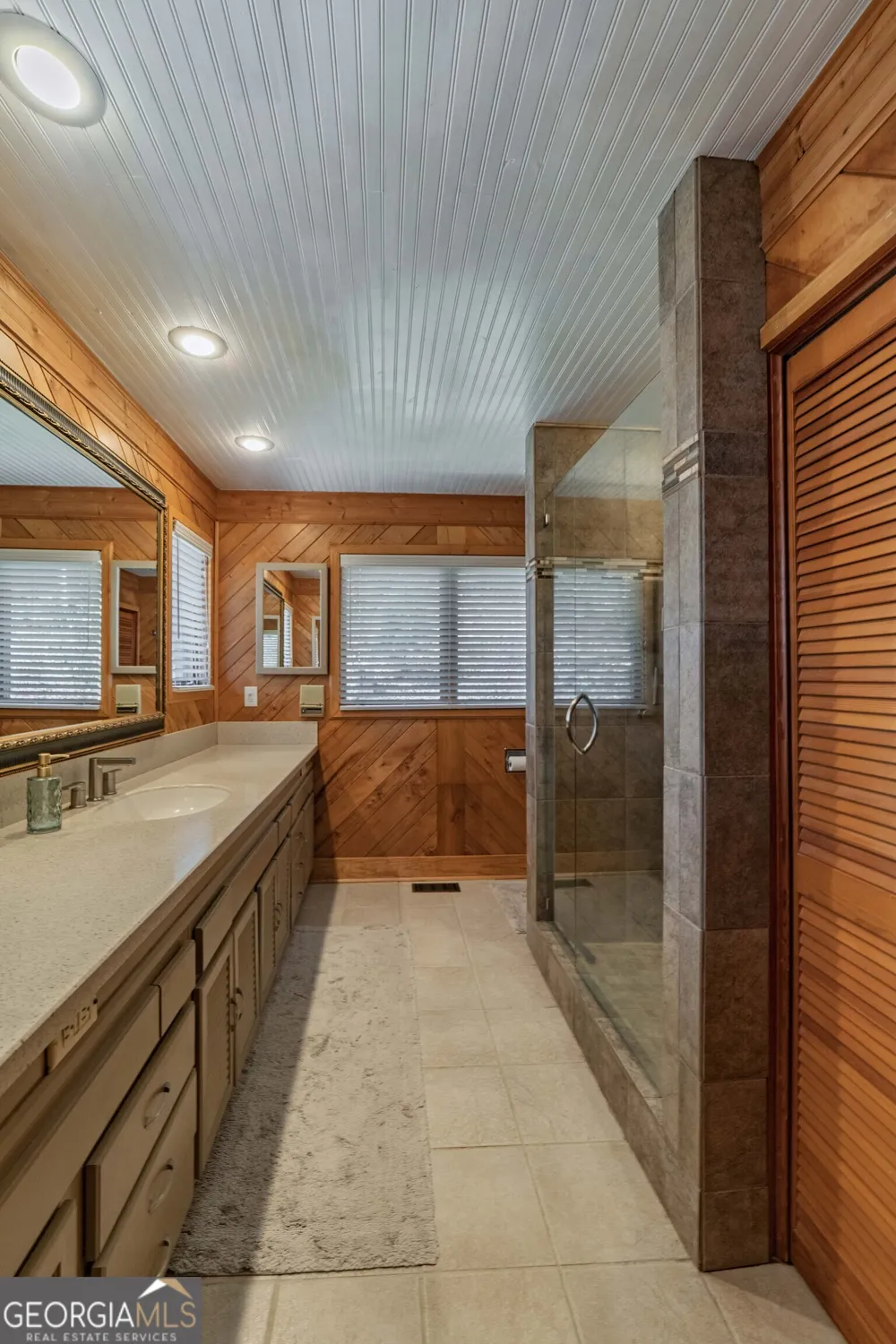 369 Deals Gap RD Robbinsville, NC 28771