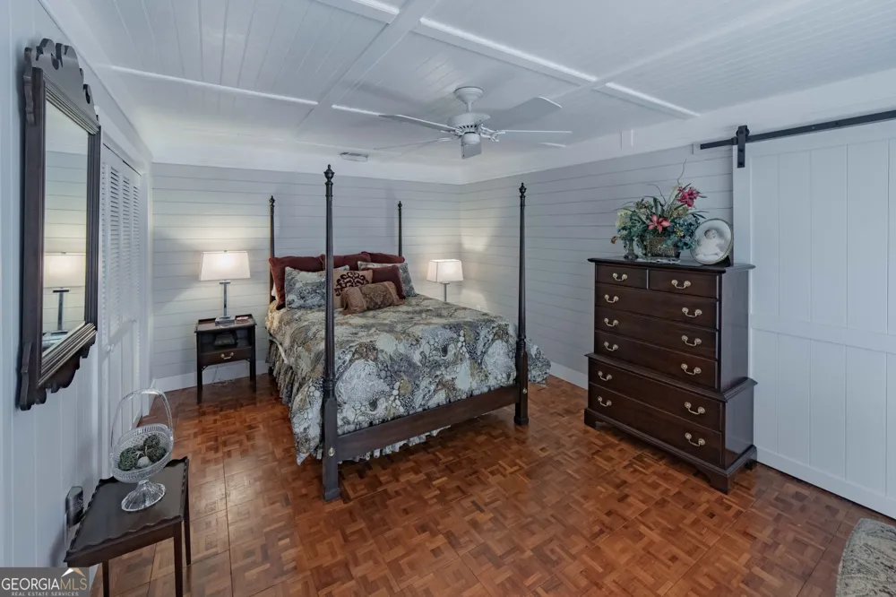 369 Deals Gap RD Robbinsville, NC 28771