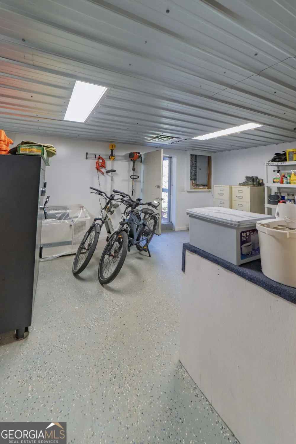 369 Deals Gap RD Robbinsville, NC 28771