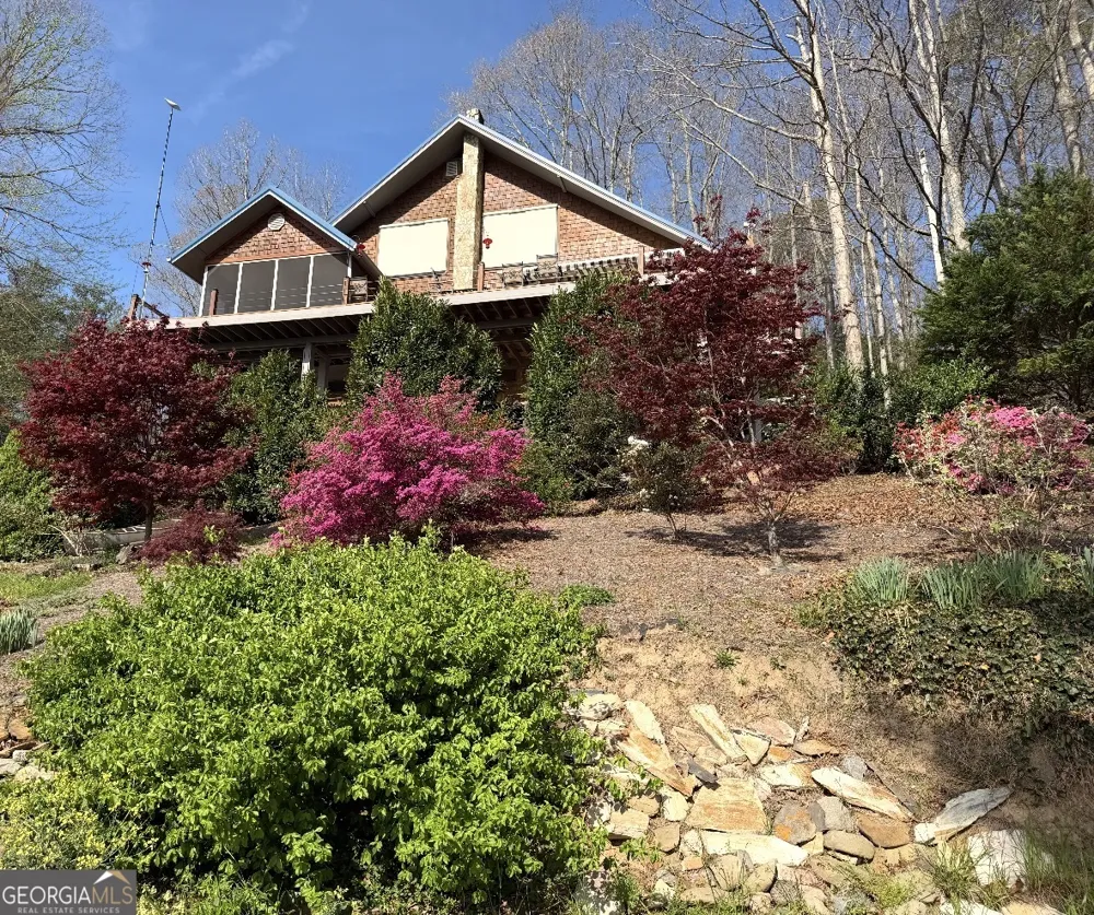 369 Deals Gap RD Robbinsville, NC 28771