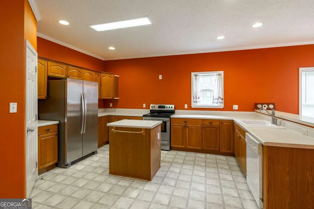 2970 Davids Home Church RD Comer, GA 30629