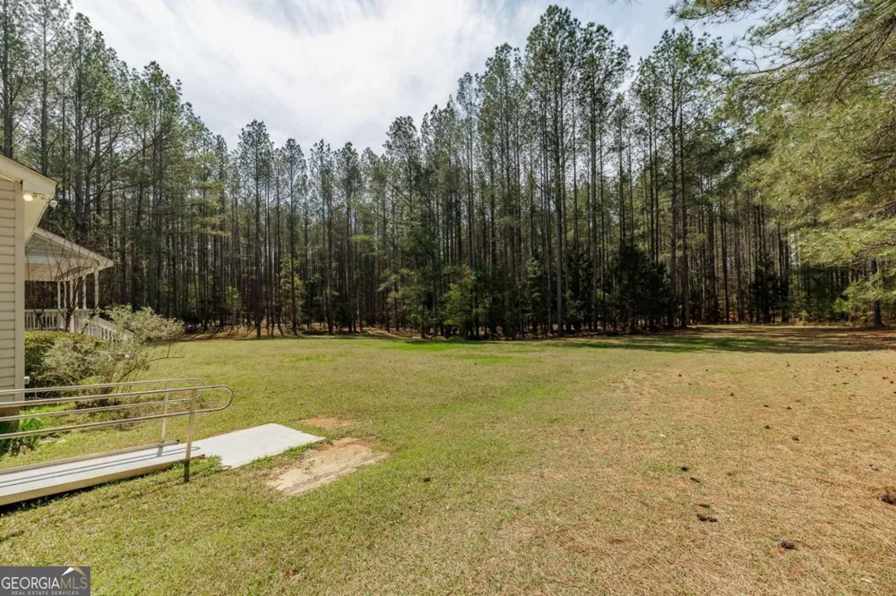 2970 Davids Home Church RD Comer, GA 30629