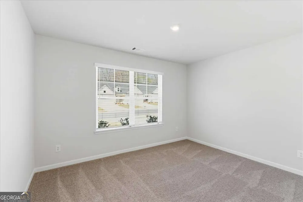 25 Silver Leaf LN Dawsonville, GA 30534