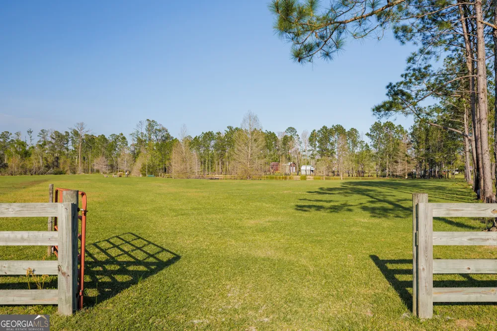 3497 Brown RD Valdosta, GA 31601