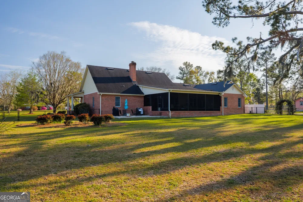 3497 Brown RD Valdosta, GA 31601