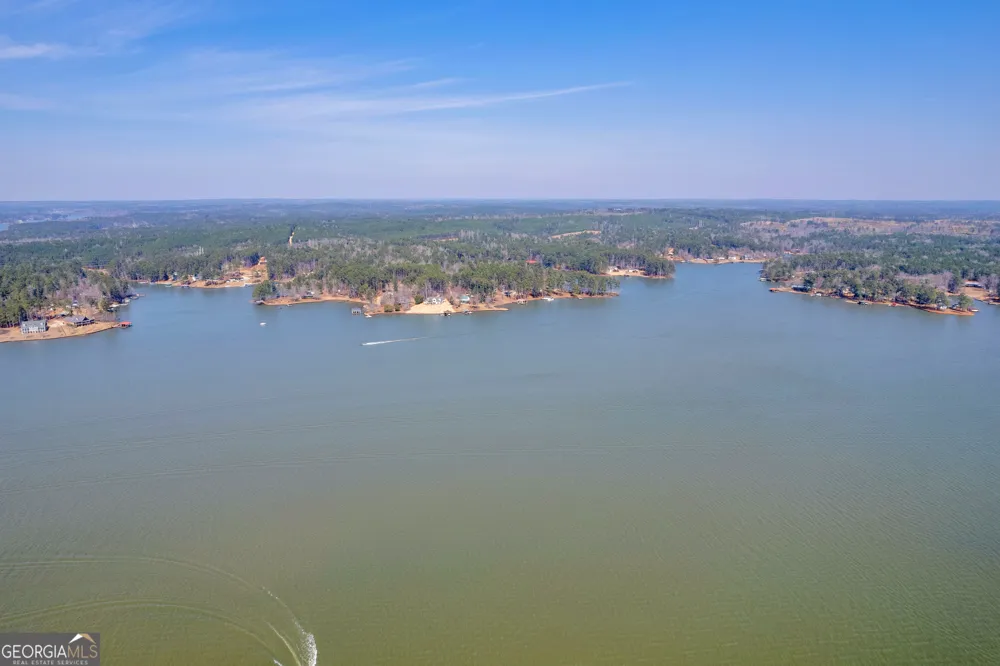 106 NE Degrandis Milledgeville, GA 31061