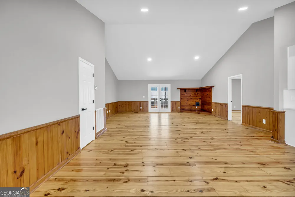 106 NE Degrandis Milledgeville, GA 31061