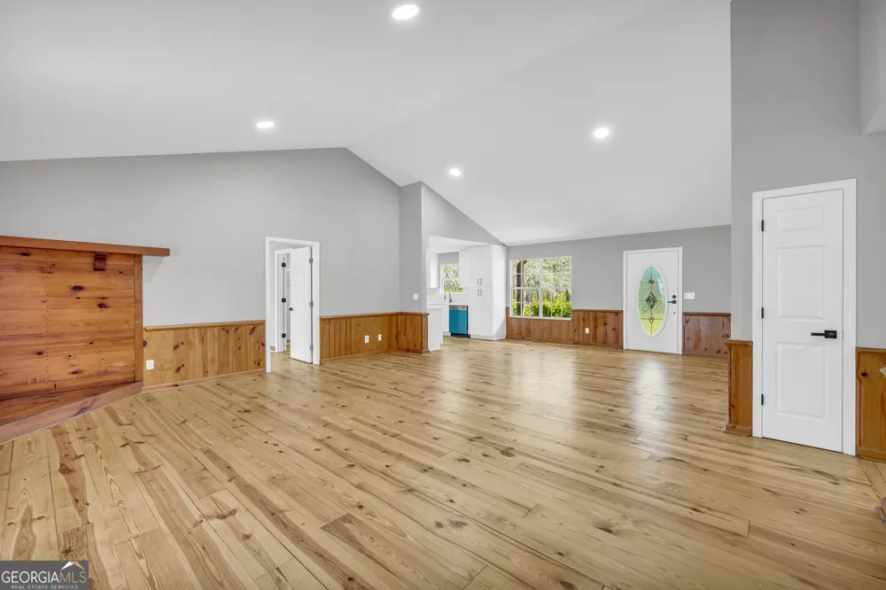 106 NE Degrandis Milledgeville, GA 31061