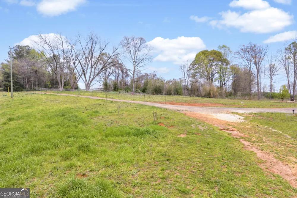 1934 Pleasant Hill RD Martin, GA 30557