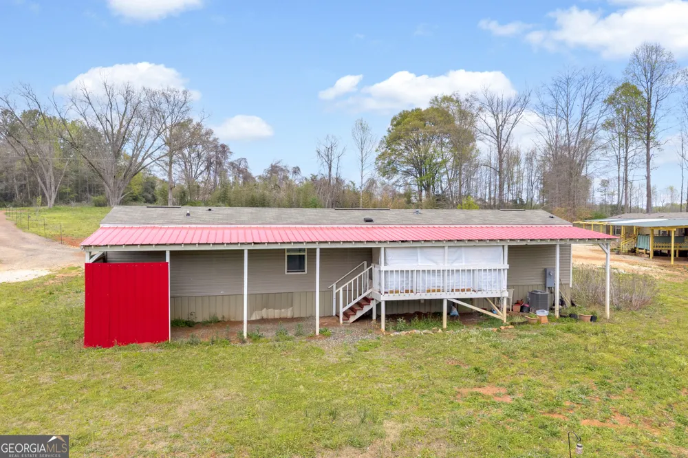 1934 Pleasant Hill RD Martin, GA 30557